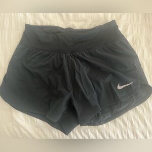 Nike Black Athletic Shorts Lightweight Moisture-Wicking